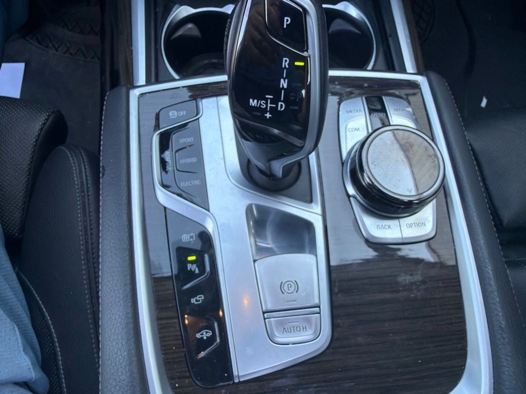 2020 BMW 7 Series 745e xDrive iPerformance