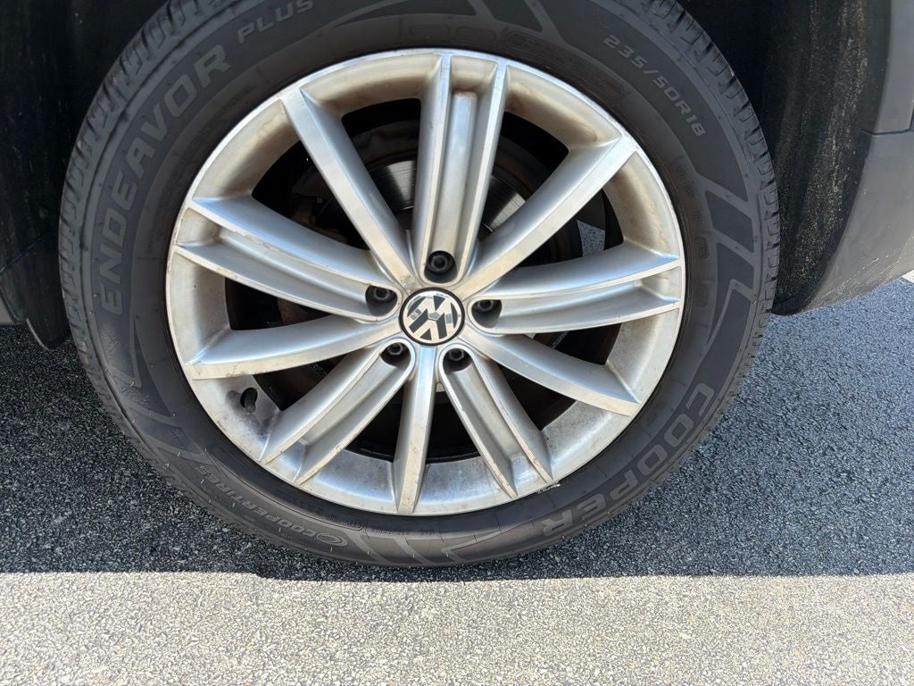 2016 Volkswagen Tiguan SE