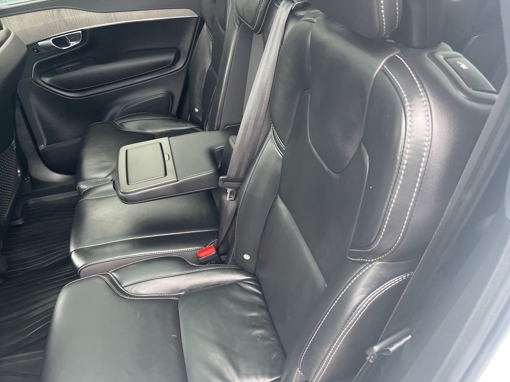 2022 Volvo XC90 T6 Inscription
