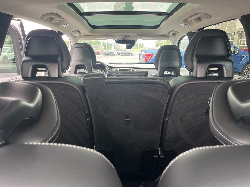 2022 Volvo XC90 T6 Inscription