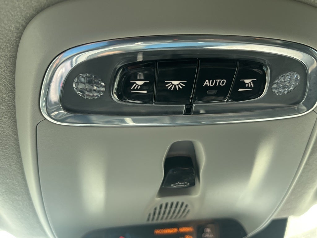 2022 Volvo XC90 T6 Inscription