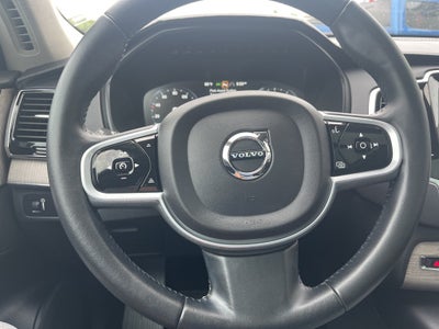 2022 Volvo XC90 T6 Inscription