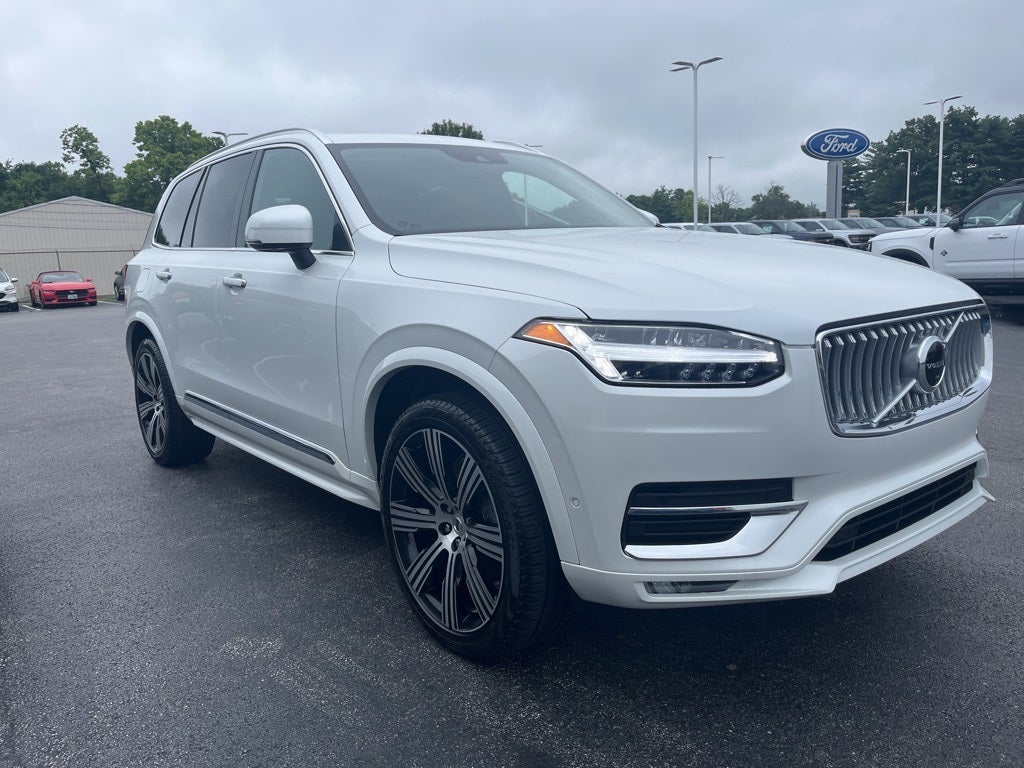 2022 Volvo XC90 T6 Inscription