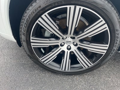 2022 Volvo XC90 T6 Inscription